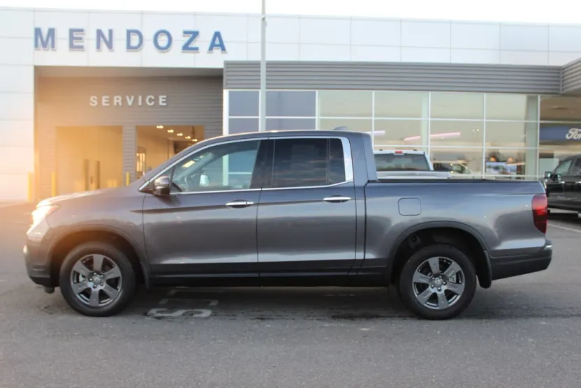2020 Honda Ridgeline RTL-E photo 1