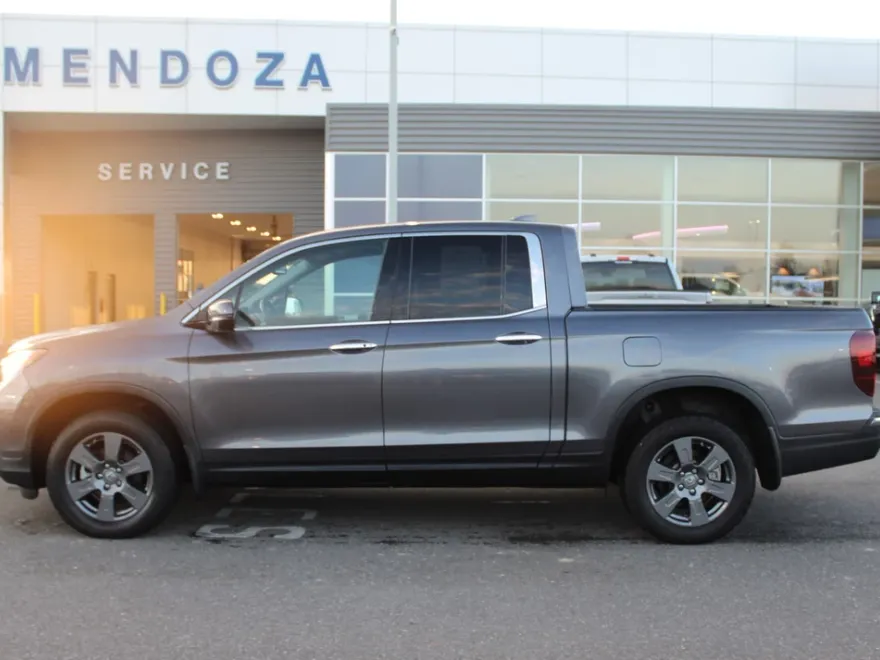 2020 Honda Ridgeline RTL-E photo 1