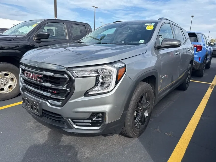 2023 Gmc Terrain AT4 photo 1
