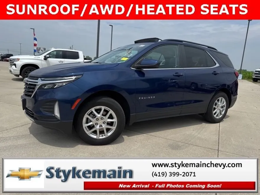 2022 Chevrolet Equinox LT photo 1