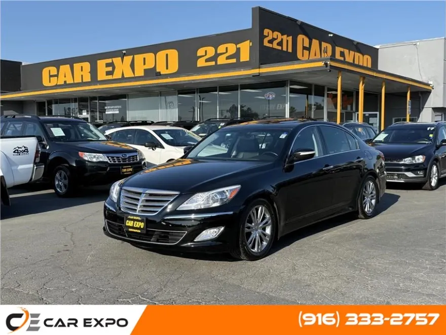 2012 Hyundai Genesis 3.8 Premium photo 1