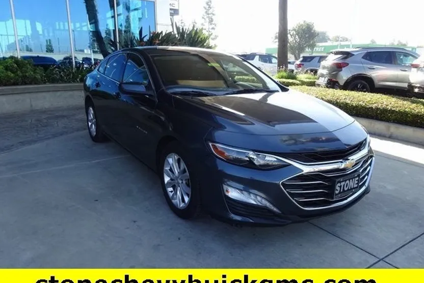 2019 Chevrolet Malibu 1LT photo 1