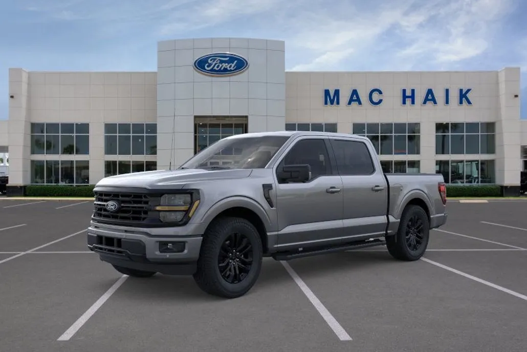 2025 Ford F-150 XLT photo 1