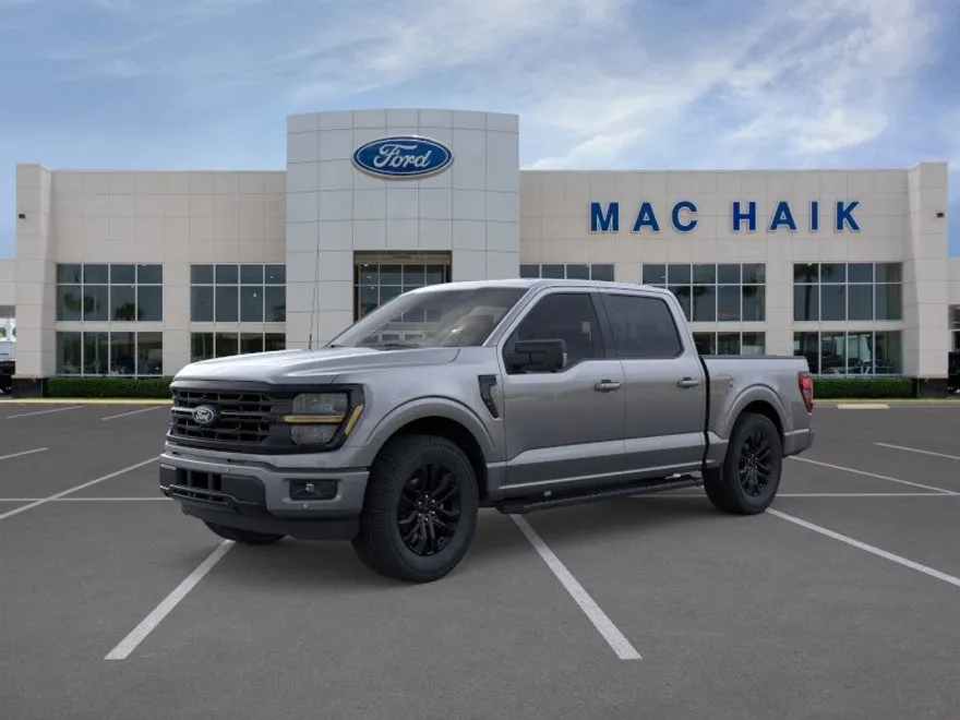 2025 Ford F-150 XLT photo 1