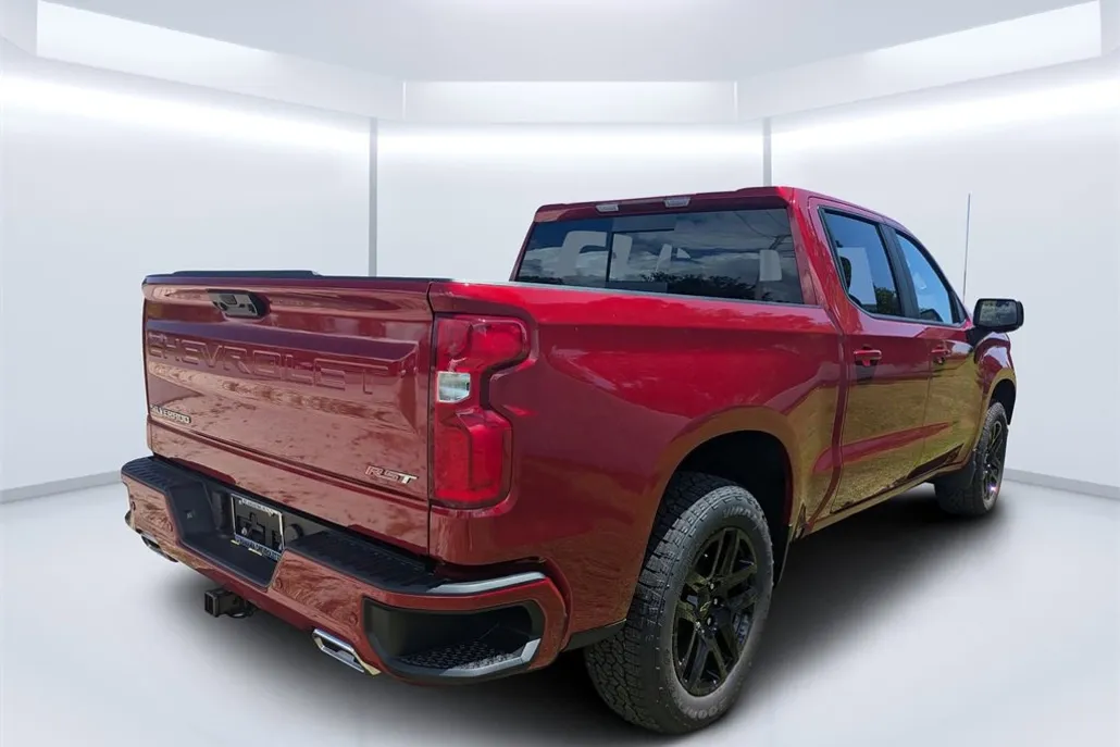 2025 Chevrolet Silverado 1500 RST photo 1