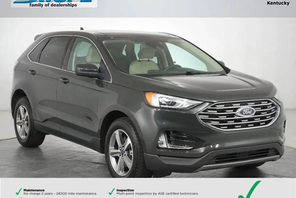 2022 Ford Edge SEL photo 1
