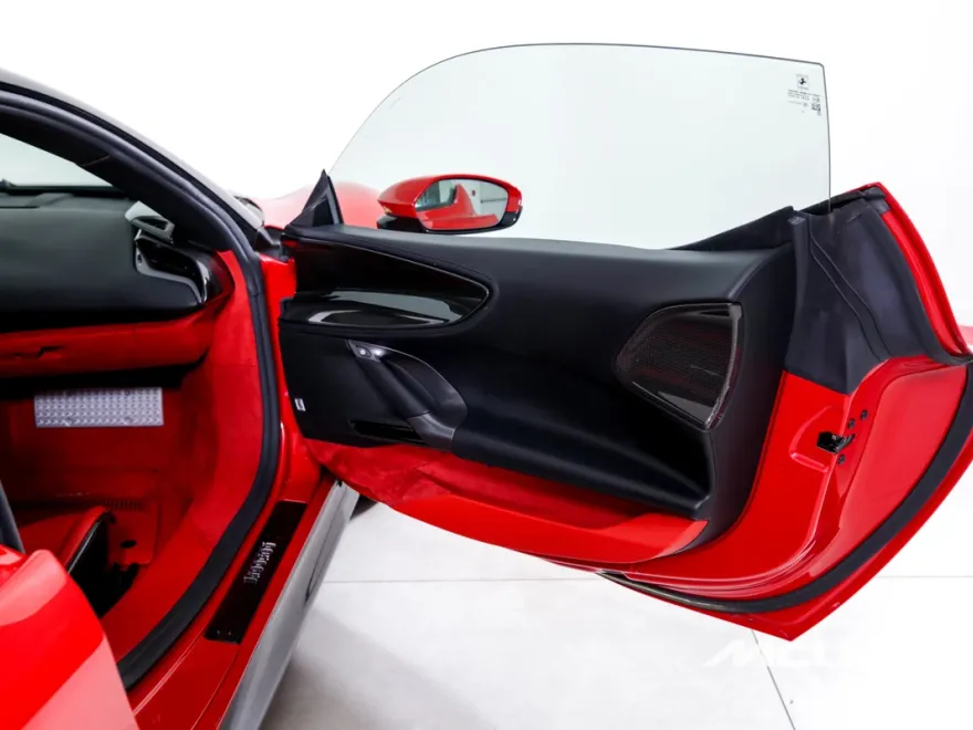 2021 Ferrari SF90 Stradale photo 16