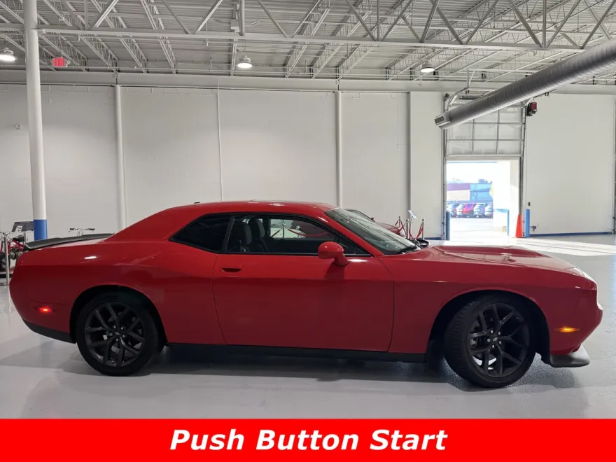 2023 Dodge Challenger GT photo 1