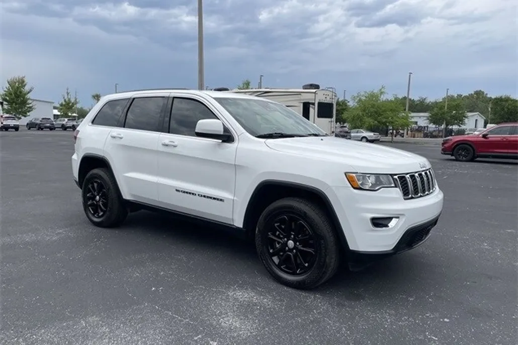 2022 Jeep Cherokee Laredo X photo 1