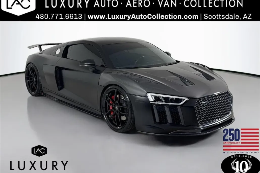 2017 Audi R8 V10 photo 1