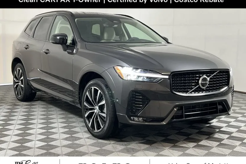 2023 Volvo XC60 Ultimate photo 1