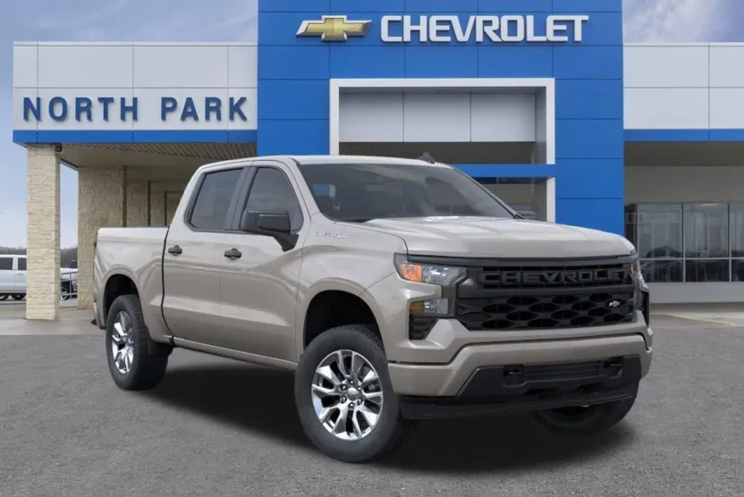 2026 Chevrolet Silverado 1500 Custom photo 1