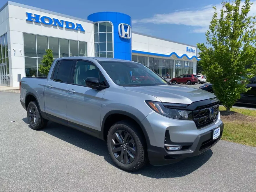 2025 Honda Ridgeline Sport photo 1