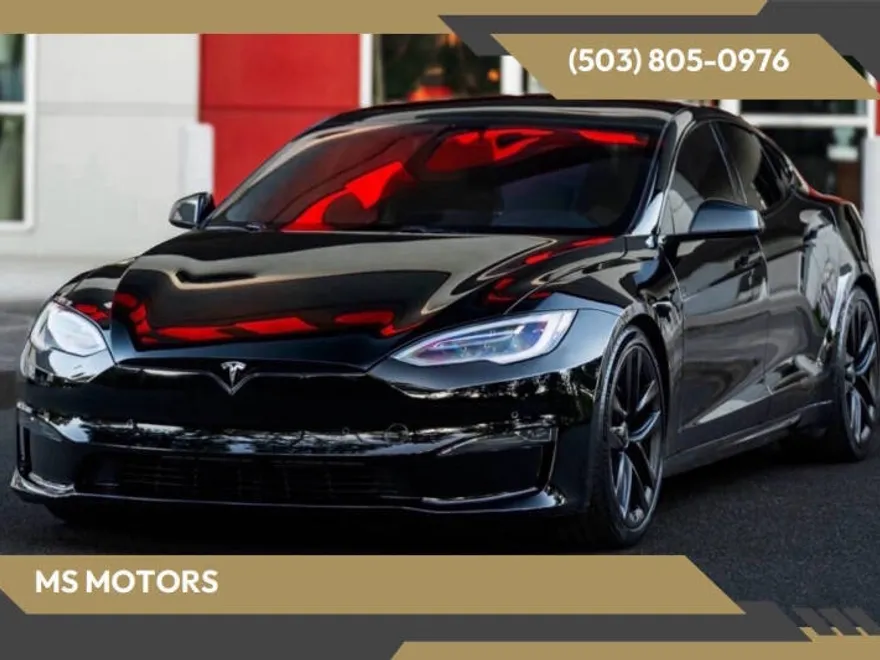 2022 Tesla Model S Plaid photo 1