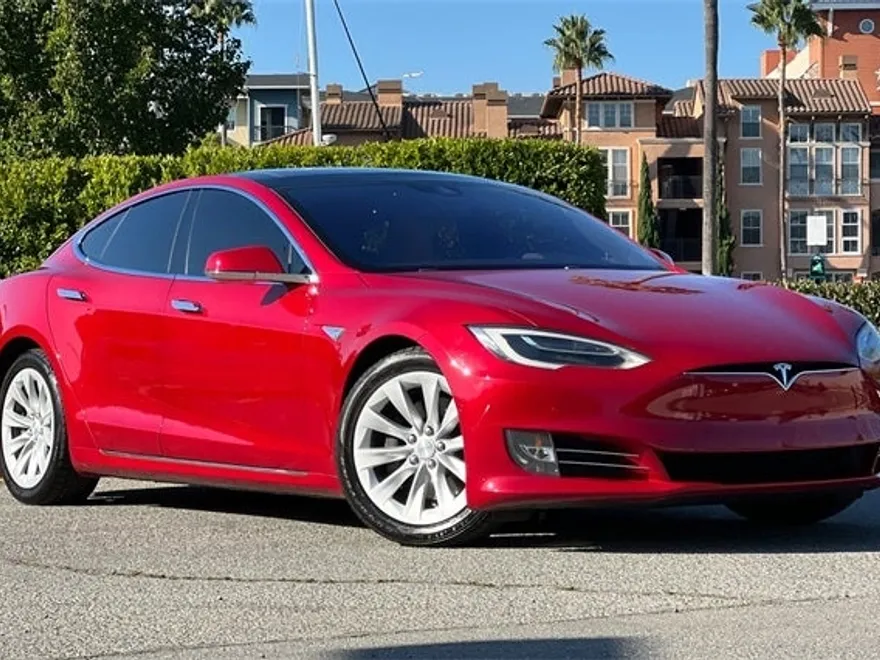 2016 Tesla Model S 75 photo 1
