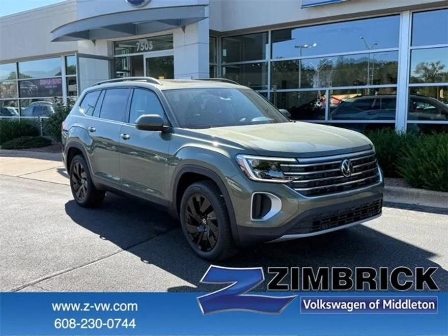 2026 Volkswagen Atlas SE Technology photo 1