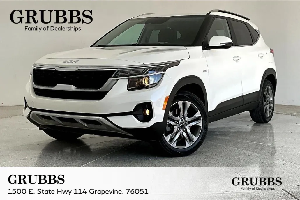 2022 Kia Seltos S photo 1