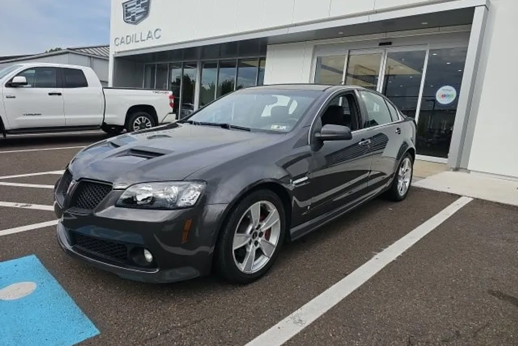 2008 Pontiac G8 GT photo 1