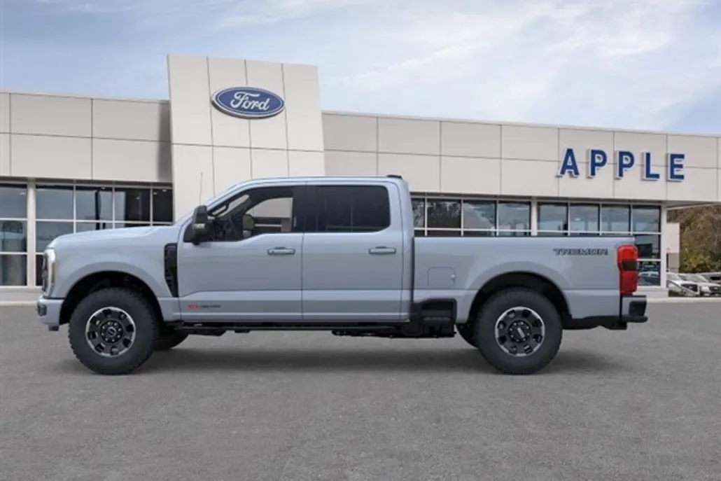 2025 Ford F-250 photo 1