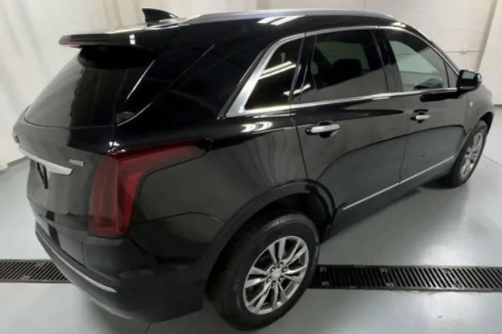 2021 Cadillac XT5 Premium Luxury photo 1