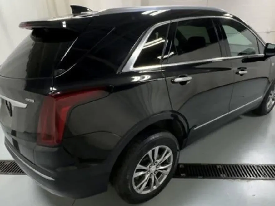 2021 Cadillac XT5 Premium Luxury photo 1