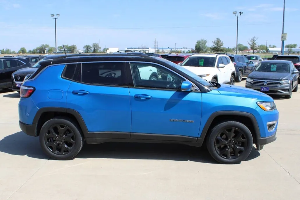 2018 Jeep Compass Limited photo 1