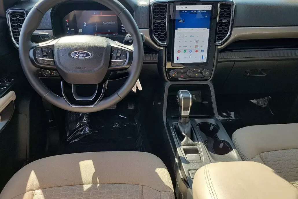 2024 Ford Ranger XLT photo 1