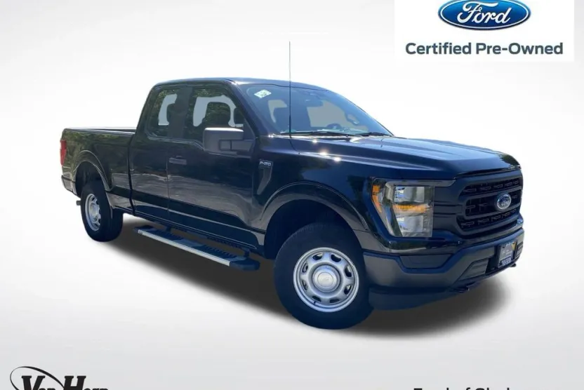2023 Ford F-150 XL photo 1