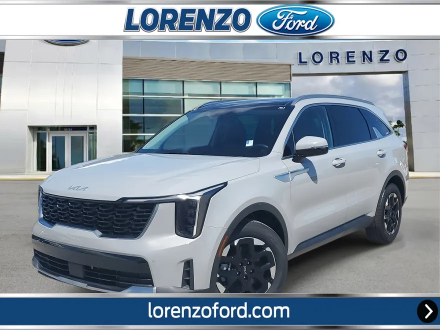 2025 Kia Sorento S photo 1