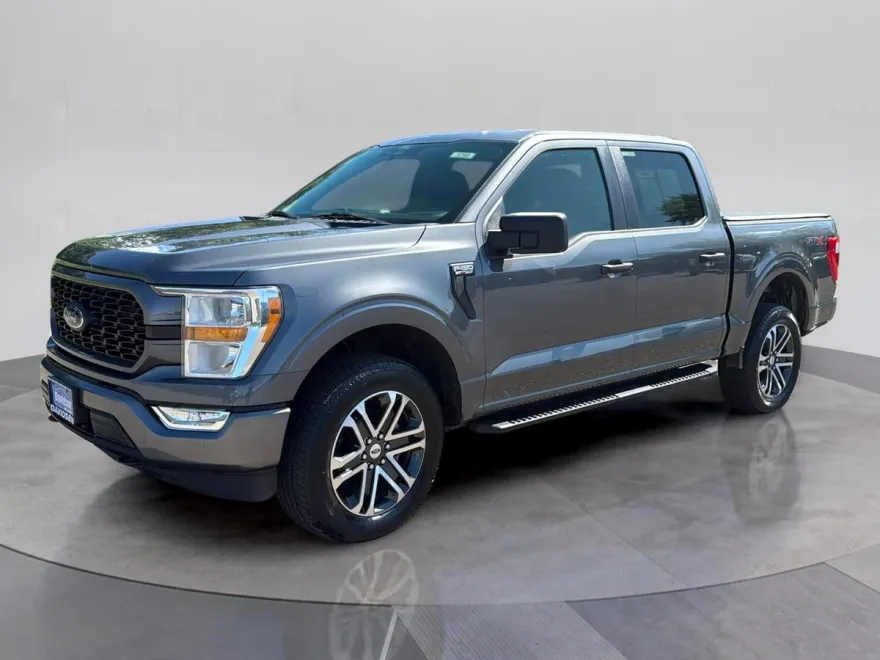 2022 Ford F-150 XL photo 1