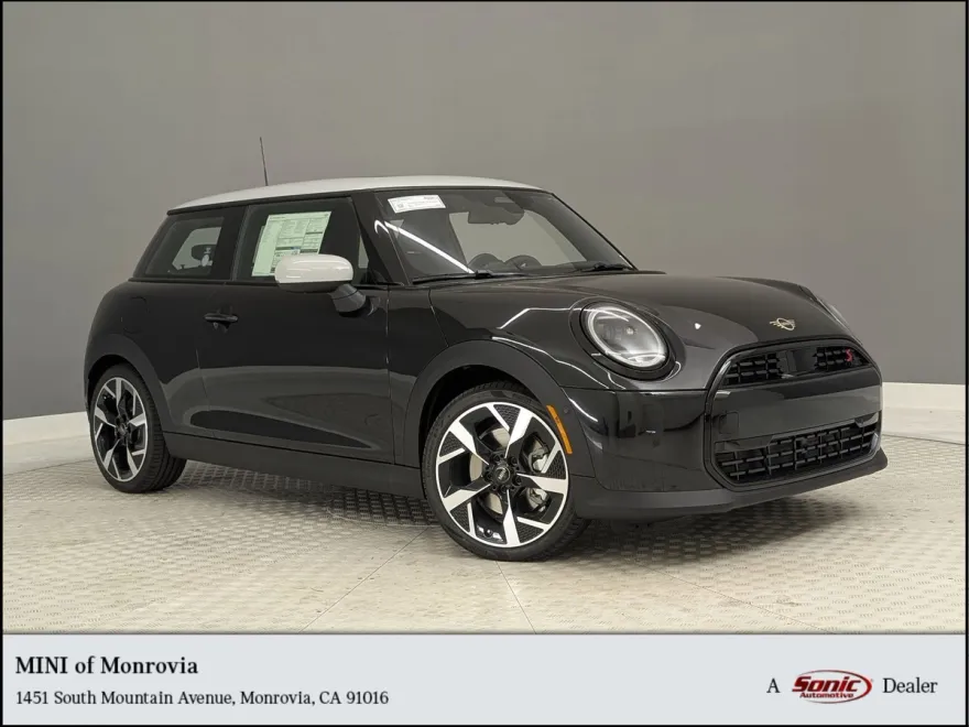 2026 Mini Cooper Hardtop S photo 1