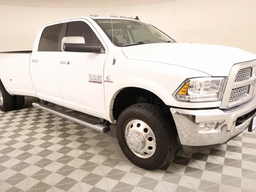 2018 Ram 3500 Laramie photo 1