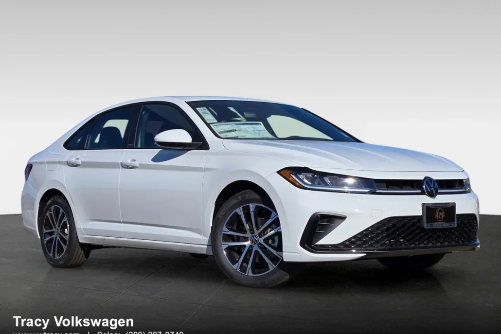 2026 Volkswagen Jetta 1.5T Sport photo 1