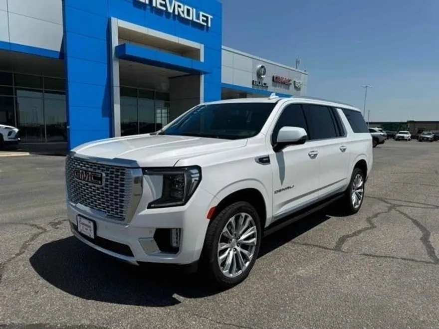 2023 Gmc Yukon XL Denali photo 1