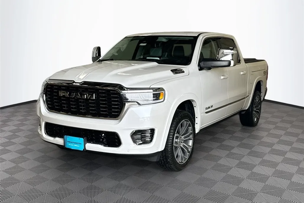 2025 Ram 1500 photo 1