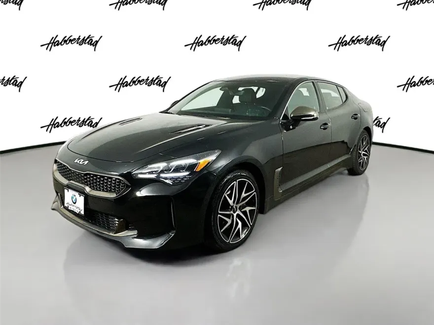 2023 Kia Stinger GT-Line photo 1
