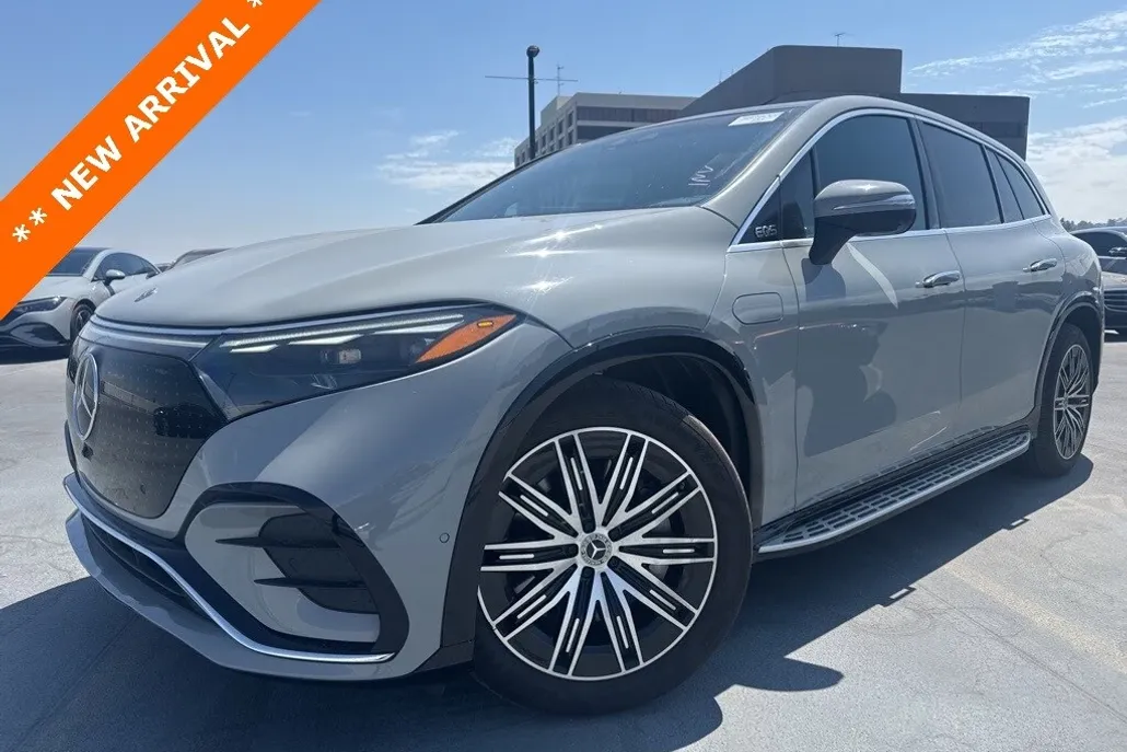 2023 Mercedes Benz EQS SUV 580 4MATIC photo 1