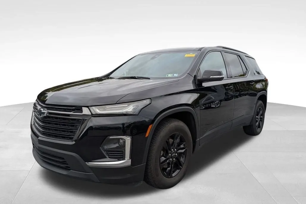 2023 Chevrolet Traverse Cloth photo 1