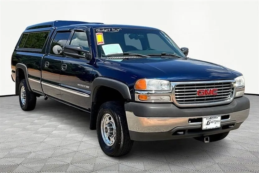 2002 Gmc Sierra SLE photo 1