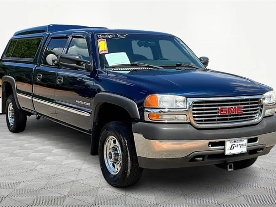 2002 Gmc Sierra SLE photo 1
