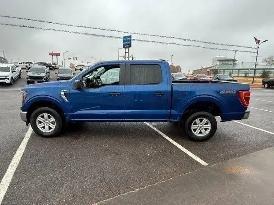 2023 Ford F-150 XLT photo 19