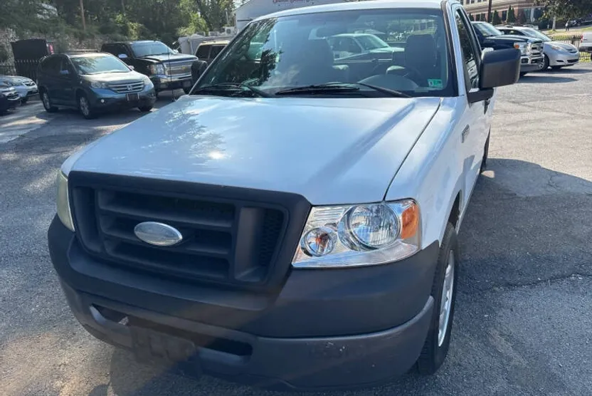 2008 Ford F-150 XL photo 1