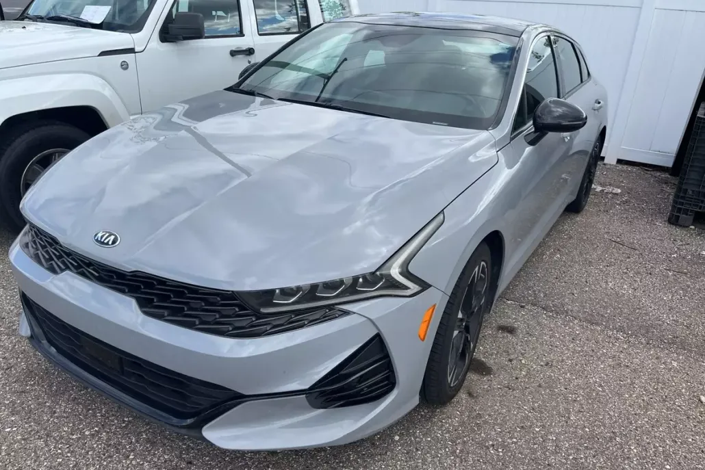 2021 Kia K5 GT-Line photo 1