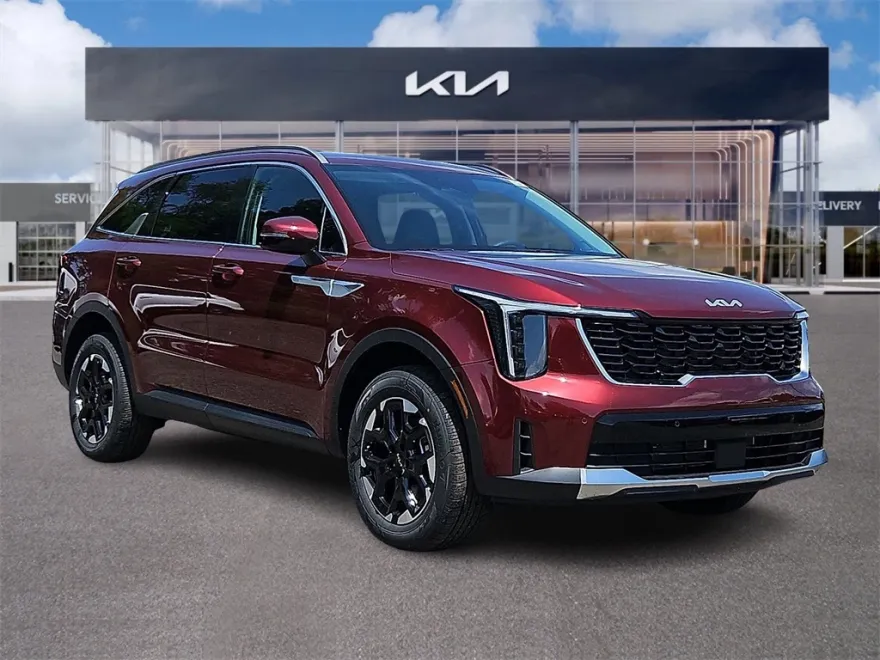 2025 Kia Sorento S photo 1