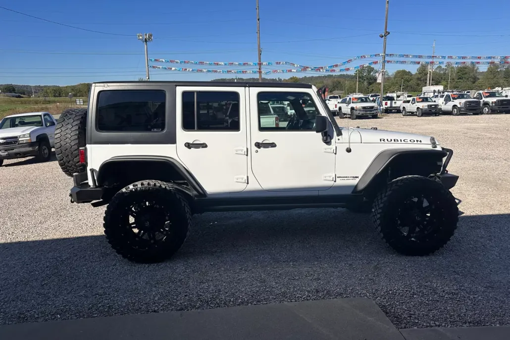 2018 Jeep Wrangler Unlimited Rubicon photo 1