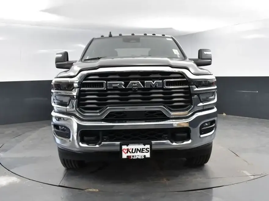 2025 Ram 2500 Big Horn photo 1