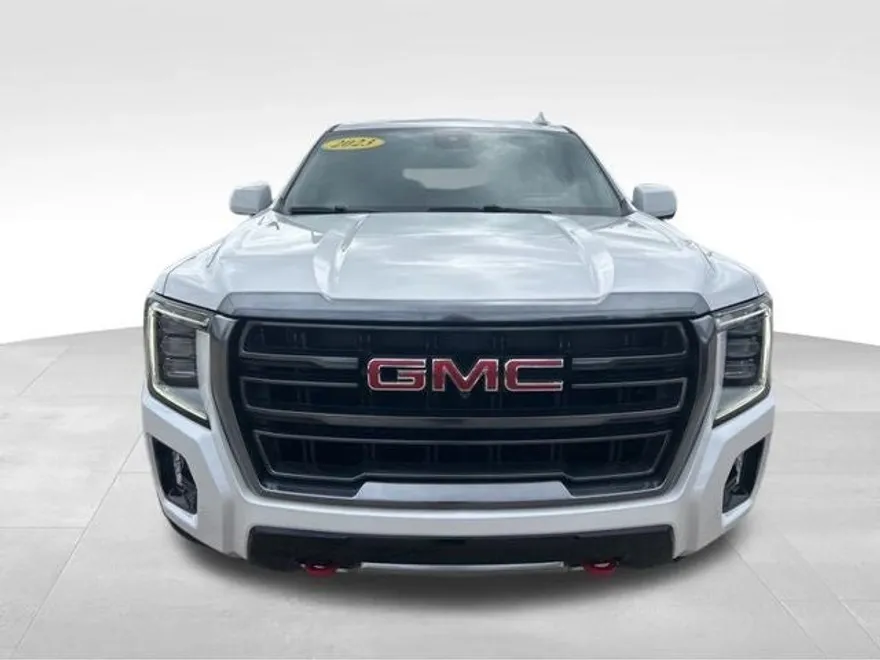 2023 Gmc Yukon AT4 photo 1