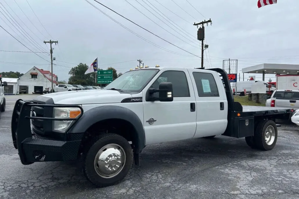 2015 Ford F-550 XL photo 1