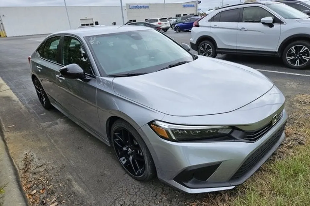 2024 Honda Civic Sport photo 1