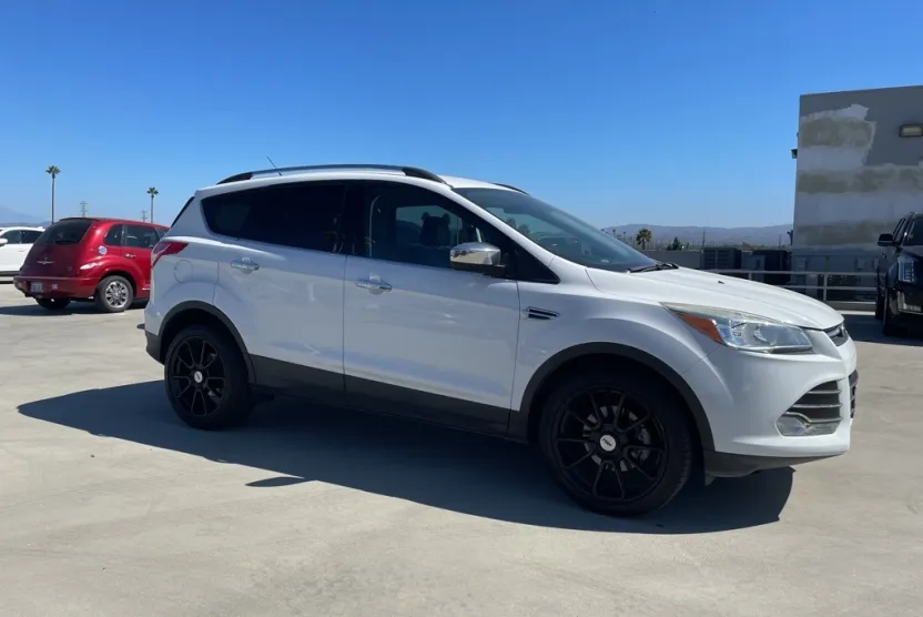 2015 Ford Escape SE photo 1